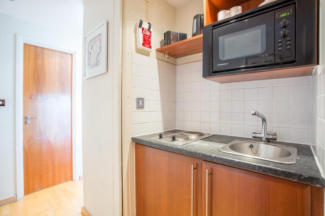 Apartamento Roland House Londres Exterior foto