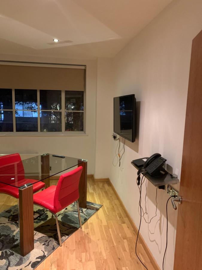 Apartamento Roland House Londres Exterior foto